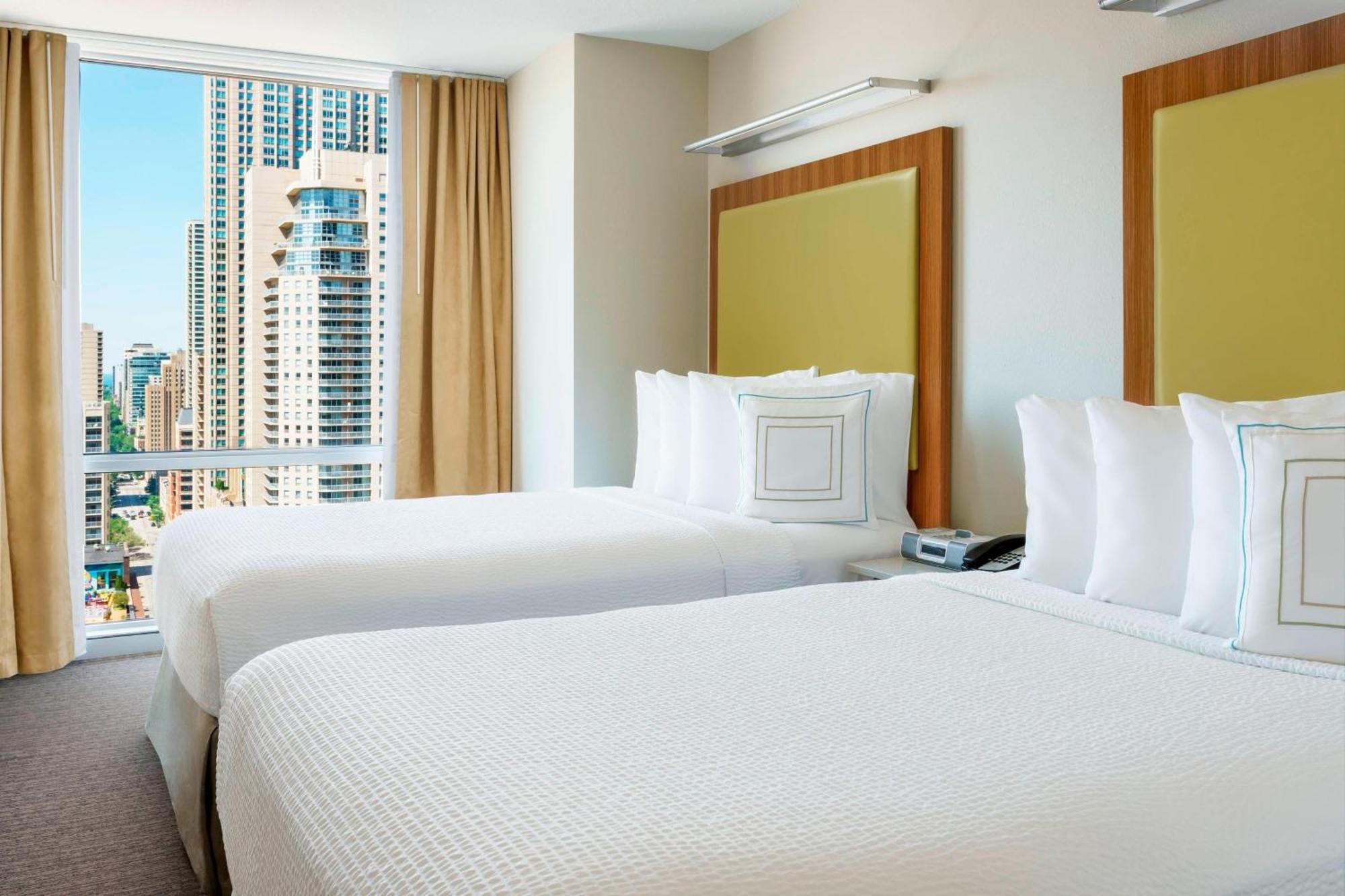 Springhill Suites Chicago Downtown/River North Экстерьер фото